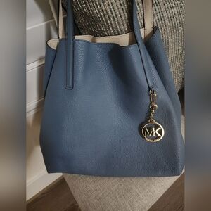 Michael Kors Reversible Blue/Cream Leather Tote Bag with Detachable Pouch